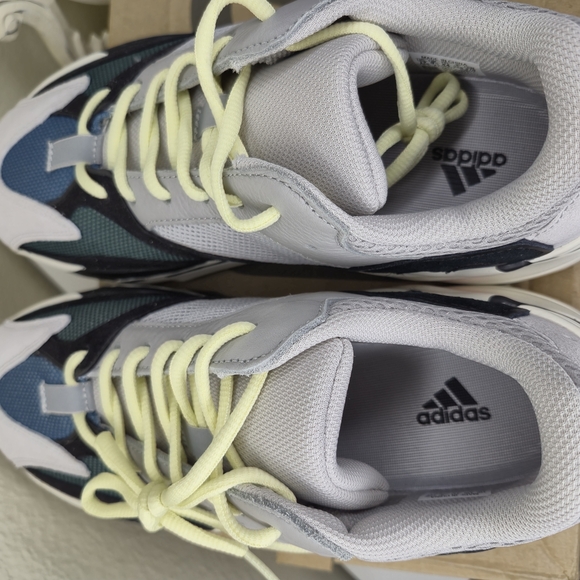 Yeezy Gray and Black Chunky Sneakers - Picture 6 of 8